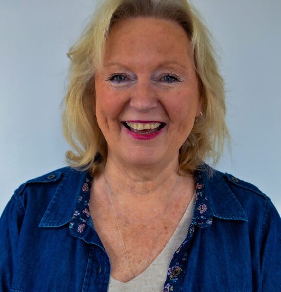 Liz Cookson